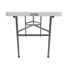 Todeco - Tavolo Portatile Pieghevole, Tavolo Trasportabile - Materiale: HDPE - Carico Massimo: 100 kg - 122 x 61 cm, Bianco, Pieghevole a metà