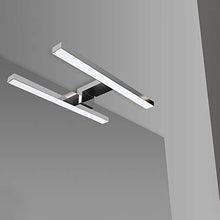 Inbagno Specchio con Lampada LED Reversibile, COMPLETA di luce LED cromata da 30 cm a risparmio energetico (Luce Naturale, 60x80 Reversibile)