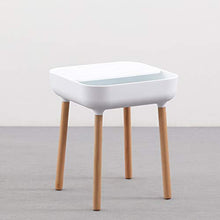 TRAND Lund - Comodino da salotto, colori alla moda, design scandinavo, ripiano e passacavi, in legno/plastica, 40 x 40 cm, colore: Bianco/Bianco