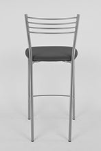 Tommychairs - Set 2 sgabelli alti modello Elena per cucina e bar, struttura in acciaio verniciata colore alluminio e seduta imbottita e rivestita in pelle artificiale colore grigio scuro