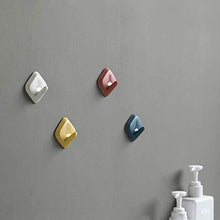 Ganci adesivi da parete per appendere il portasciugamani senza trapano. Ganci da parete per appendere facilmente il portasciugamani bagno.