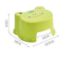 ECSWP QWBGJSNM Sgabello for Bambini Cartoon Soggiorno Addensare plastica Sgabello Bagno Anti-Slip Bench Modello Sgabello Animale Piccolo Passo (Color : D)
