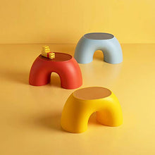 Niduo Bear Sgabello Che Cambia Scarpa del poggiapiedi del Fumetto, Sgabello del Water per Bambini Sgabello del Water Rainbow Forma Stackable Holiday Regalo 1 pz,Rosso
