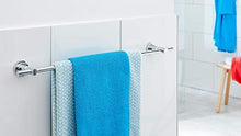 tesa Loxx Barra Porta Asciugamani Adesiva - Porta asciugamani in metallo cromato inox - senza forature - Rimovibile senza tracce - Tenuta fino a 12 kg - 50 mm x 700 mm x 85 mm