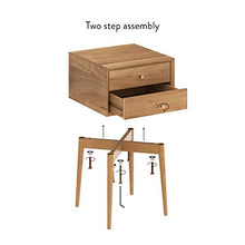 Nathan James 32704 Harper Mid-Century - Comodino in legno di quercia con 2 cassetti, tavolino laterale con contenitore, colore: Marrone