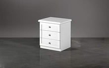 Comodino con 3 cassetti. Bianco larice (cm. 57 x 48 x 62h)