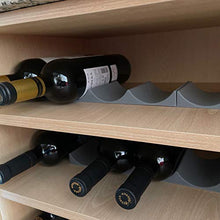 Gurxi Espositore per Champagne in Stile Europeo Portabottiglie Antiscivolo in Stile Europeo Portabottiglie Porta Vino Plastica per Cucina Controsoffitto Dispensa Frigo (Grigio)