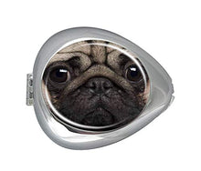Close Up Of Pug - Astuccio porta pillole ovale personalizzato, porta vitamine