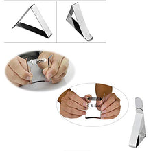 Nsiwem Fermatovaglia 24 Pezzi Tovaglia Clip in Acciaio Morsetti Tovaglia Ferma tovaglia da tavola Fermatovaglia da Esterno Picnic Clips Porta tovaglie Argento per Outdoor Picnic Party