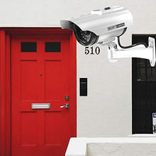 QiKun-Home YZ-3302 Solar Powered Dummy CCTV Sorveglianza di Sicurezza Impermeabile Fotocamera Falsa Lampeggiante LED Rosso Luce Video Telecamera antifurto Argento