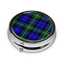 Sempill Simple, contenitore rotondo per pillole in tartan a 3 scomparti, in metallo, per medicinali e vitamine, per viaggi all'aperto