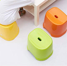 Sgabello per Doccia Sgabello da doccia Sedia da doccia Sgabello Doccia Sedia da bagno Sedia da bagno Pedica multifunzione Sgabello a pedale multifunzione Materiale plastica Dimensioni 37x28x28cm Sedia