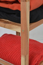 TS-Ideen 7802 - Carrellino su Ruote in Legno di Noce Massiccio, Altezza: 77 cm