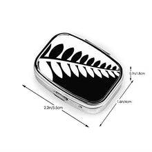 Scatola per pillole quadrata con bandiera NZ argento felce nero e bianco moda pillola organizer da viaggio pillola dispenser per vitamine integratori