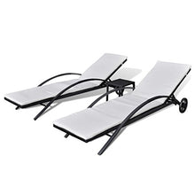 Festnight 3 Pz Set Lettino da Sole,Lettino Prendisole da Giardino Esterno con Tavolino in Polirattan Marrone/Nero Reclinabile con Ruote e Braccioli,Sedia a Sdraio da Giardino Esterno in Polirattan