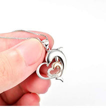 Baoxiaohed Collana in Argento Sterling, Collana di Delfini Cuore in Stile Sterling Silver Fashion, Adatta per La Festa della Mamma, Regali di Anniversario E Regali di Compleanno