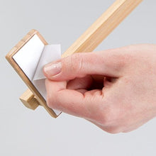 mDesign AFFIXX appendi strofinacci da cucina in bambù – porta asciugamani senza forare muro – appendi strofinacci max. 1,36 kg di portata