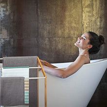 Relaxdays Porta Asciugamani in Bambù, con 3 Aste, Stand da Terra per Bagno, Moderno, HLP 103x41x28 cm, Legno Naturale