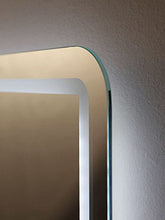 Yellowshop - Specchio Specchiera Cm L.60 x H.80 A Luce LED Retroilluminato Filo Muro Bagno Design Moderno con Touch Modello Border 68