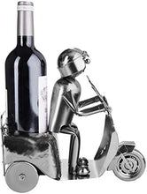 BRUBAKER Portabottiglie Scooter Driver Argento - Portabottiglie Scultura in Metallo - 27 cm Regalo Vino Figura in Metallo per Gli Appassionati di Scooter - con Biglietto D'auguri