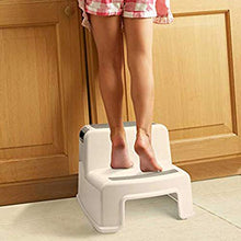 Naliovker Sgabello Largo+2 Gradini per Bambini Sgabello Impugnatura Morbida Antiscivolo per Addestramento Vasino Sicuro Come Sgabello da Bagno Vasino e Sgabello da Cucina Un Doppia Altezza