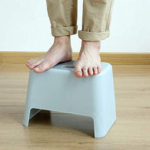 LLT Bagno Sgabello Basso Poggiapiedi in Materiale Plastico Antiscivolo Portatile Piccolo Banco Casa Cambiare Le Scarpe Bambino Soggiorno Sede All'Interno Del Giardino Car,227 Millimetri