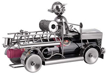 BRUBAKER Portabottiglie da Vino Dei Vigili Del Fuoco - Portabottiglie con Scultura in Metallo Del Motore Dei Pompieri - 32 cm di Metallo - Regalo di Vino per Pompieri e Donne Del Fuoco