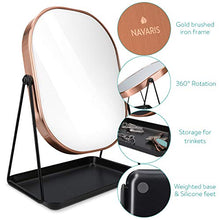 Navaris Specchio per Trucco da Tavolo con Portagioielli - Specchietto Cosmetico Ovale Make-Up 18x22,6cm - Girevole 360° con Portagioie - Design Rame
