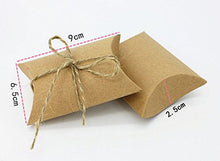 TREESTAR Creative Retro Kraft Box Pillow Shape Candy Box for Wedding Decorazione Pacchetto Regalo 1PCS con spago Marrone Giallo, Carta, Brown, 9 * 6.5 * 2.5CM