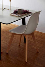 WENKO Set di 4 sedie a Conchiglia per Sala da Pranzo, Bianche, Lavabili, Gambe in Legno massello di faggio, Design scandinavo