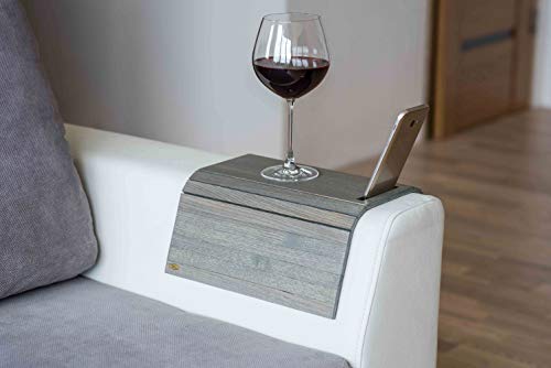 Bracciolo per divano in legno Portaoggetti Bracciolo per tavolo Tavolo per divano Portabicchieri Supporto per telefono Tavolozza dei colori Organizzatore per divano Portabicchieri in vetro (Grigio)