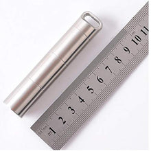 Portatile pillola quotidiana Caso 3 scomparti in acciaio inossidabile pillola impermeabile Box Dispenser pillola tasca del contenitore della pillola di Keychain Fob M Argento 1PC