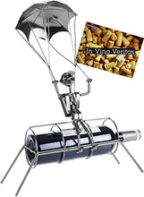 BRUBAKER Portabottiglie per Vino - Paracadutisti Salto con il Paracadute - Decorazione in Metallo - Portabottiglie con Biglietto d'Auguri - Regalo del Vino