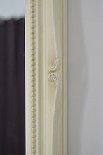 MirrorOutlet 0,6 m x 1 FT8 61 cm x 51 cm bianco antico shabby chic specchio da parete con cornice