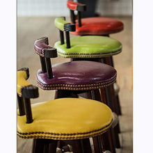 XEWNEGTZI Sgabello da Bar Rotante Sedie da Bar con Schienale Basso, Gambe in Legno Massello E Cuscino in PU, Sgabelli Alti per Colazione in Cucina, Carico 150 kg (7 Colori)(Color:Marrone)