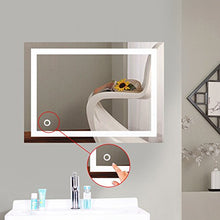 MUPAI Specchio da Bagno Appeso Frameless LED luci Specchio Parete appesa a Parete Bagno Specchio Specchio per Il Trucco Personalizzato (Bianco Freddo, 50x70cm)
