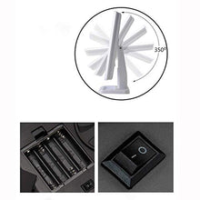 Specchio cosmetico a LED, specchio da trucco illuminato a tre ante, touch screen e specchio con ingrandimento 3X / 2X / 1X, specchio per il trucco da tavolo con due modalità di alimentazione, specchi