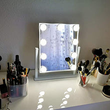 Specchio per Trucco Professionale a LED Specchio a LED Design di Ricarica 9 luci a LED 3 Colori dimmer graduali Rotazione Angolo di 360 ° Specchio Quadrato a Mezza Lunghezza e Grande