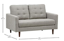 Marchio Amazon - Rivet, divano trapuntata modello Cove, stile mid-century, versione amorino, larghezza 143 cm, colore grigio chiaro