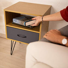 Relaxdays Comodino da Letto rétro, con cassetto, Effetto Legno, Gambe in Metallo, Vintage, Marrone, H x L x P 60 x 40 x 35 cm