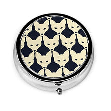 White Fox Animal Print - Contenitore rotondo per pillole, 3 scomparti, in metallo, per medicina e vitamine, per viaggi all'aperto