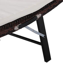 Outsunny Sdraio Lettino da Giardino Ergonomica con Cuscino Rimovibile Pieghevole Rattan 196x61x53cm Bianco
