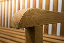 AVANTI TRENDSTORE - Manado - Panca da Giardino con Schienale in Legno di Teak, Dimensioni: Lap 150x92x61 cm