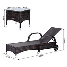 miozzi Set 2 Lettini Prendisole da Giardino in Rattan Sintetico Reclinabili Imbottiti con Rotelle e Tavolino Marrone