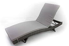 AVANTI TRENDSTORE - Almeida - Sdraio da Giardino con Schienale Regolabile, in polirattan di Colore Grigio con Cuscino Grigio. Dimensioni: Lap 200x38x70 cm
