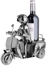 BRUBAKER Portabottiglie Scooter Driver Argento - Portabottiglie Scultura in Metallo - 27 cm Regalo Vino Figura in Metallo per Gli Appassionati di Scooter - con Biglietto D'auguri