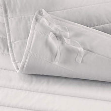 NuvolaNera Coprirete Trapuntato con Lacci agli Angoli - Anallergico e Imbottito – Prodotto in Italia - Matrimoniale 160x190 cm