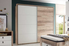 AVANTI TRENDSTORE - Carli - Arredamento per Camera da Letto, in Legno Laminato di Colore Marrone Chiaro/Bianco (Old Style) (Armadio)