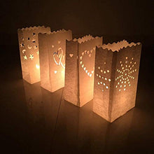 ARTFFEL Vola 20Pcs Candela Paper Bag Senza Fiamma Tealights Scavato Borsa luminare for Matrimoni Festa San Valentino di Compleanno di Capodanno, 10 Luna Stelle Modello + 10 Sun Modello .Compleanno