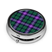 Wilson's Tartan - Mini portapillole in metallo rotondo con dispenser per pillole per borsa da tasca, borsa da viaggio